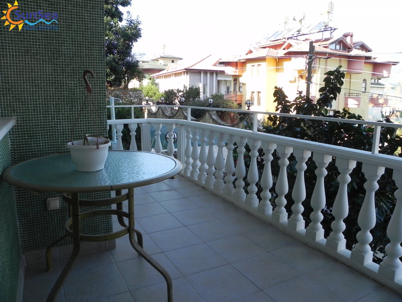 Green catle residence alnaya balcony